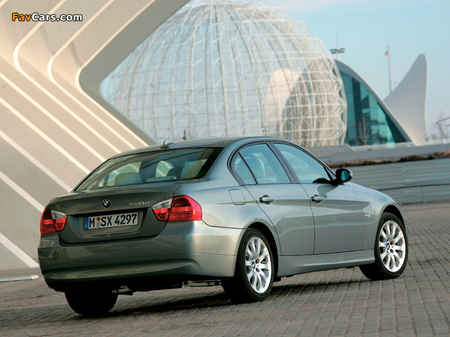 Images of BMW 320d Sedan (E90) 2005–08 (640 x 480)