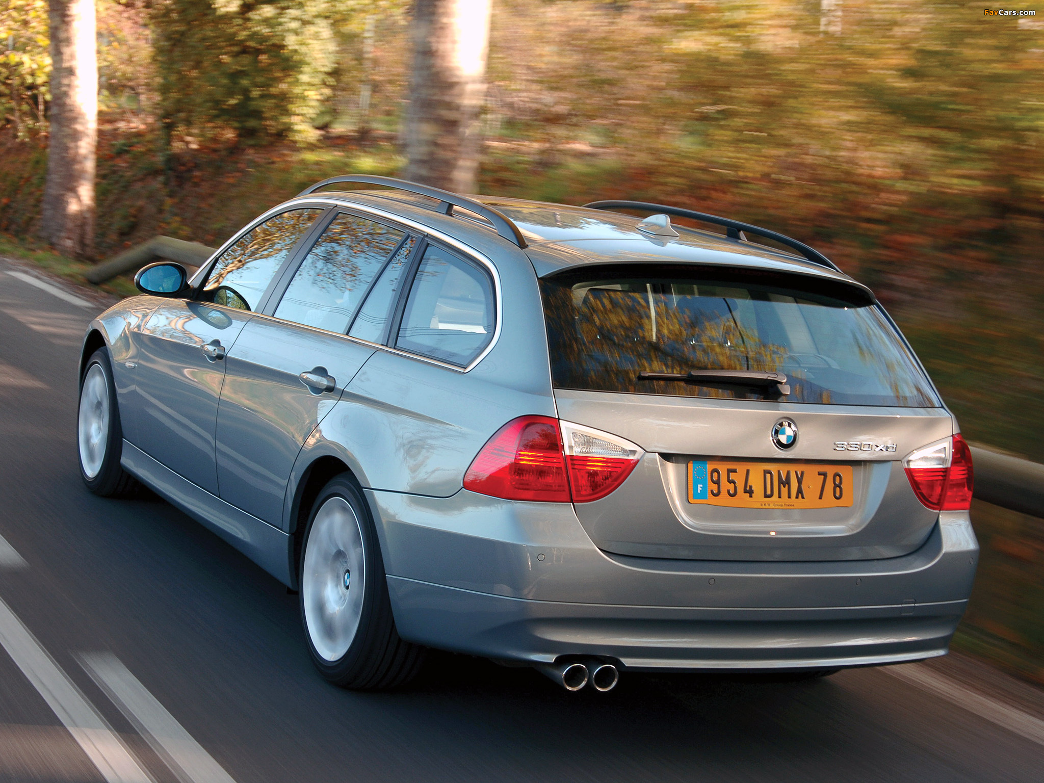 Images of BMW 330xd Touring (E91) 2006–08 (2048 x 1536)