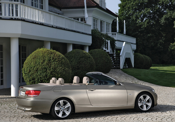 Images of BMW 335i Cabrio (E93) 2007–10