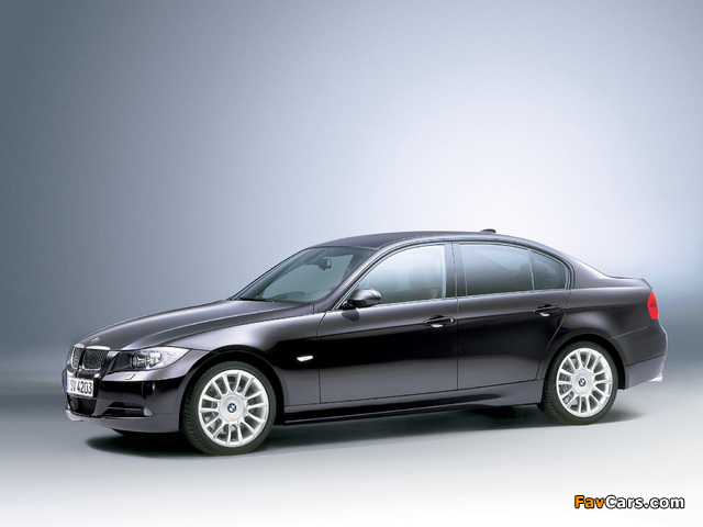 Images of BMW 325iA M-Sport Limited Edition (E90) 2007 (640 x 480)