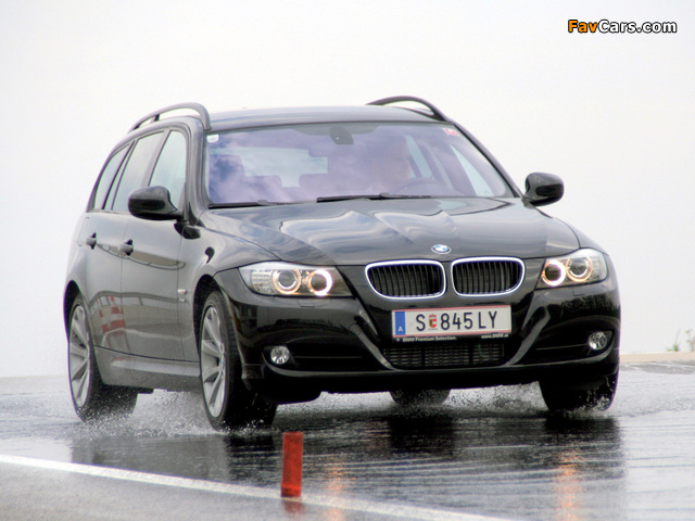 Images of BMW 320d xDrive Touring (E91) 2008–12 (640 x 480)