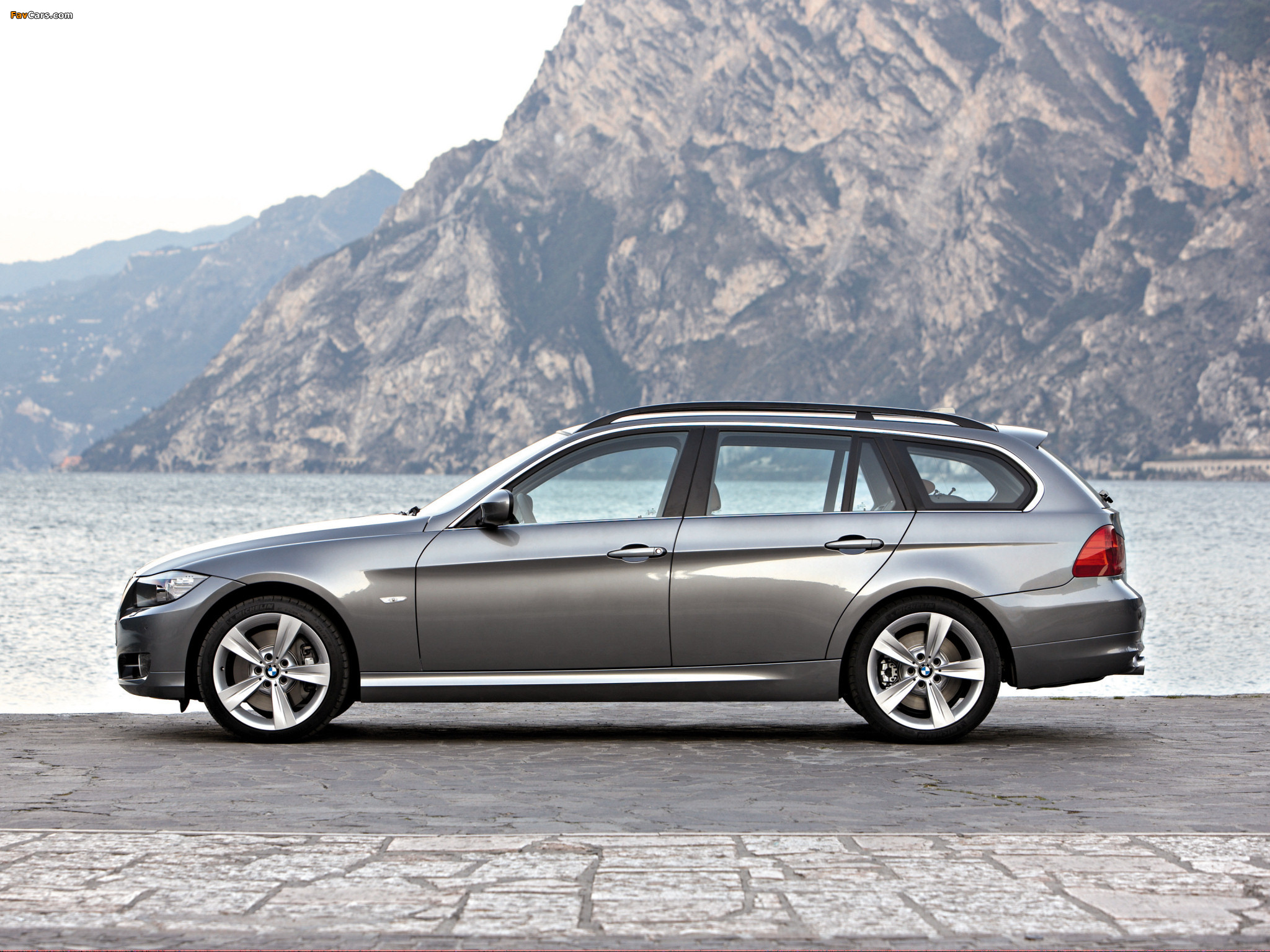 Images of BMW 335d Touring (E91) 2008–12 (2048 x 1536)