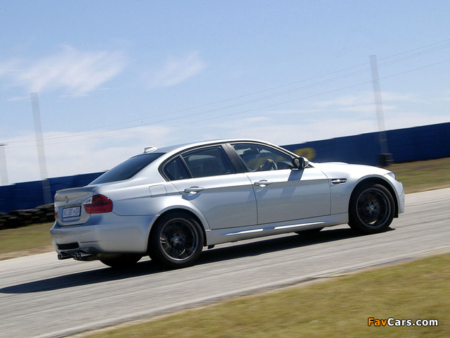 Images of BMW M3 Sedan ZA-spec (E90) 2008–10 (640 x 480)