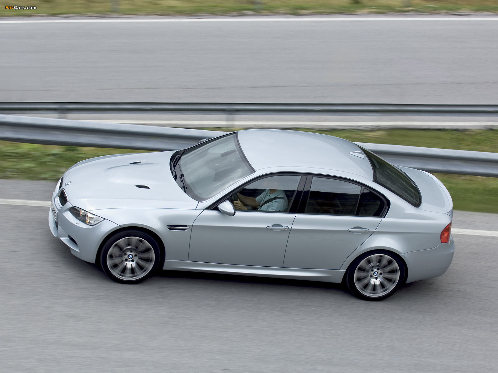 Images of BMW M3 Sedan (E90) 2008–10 (1600 x 1200)