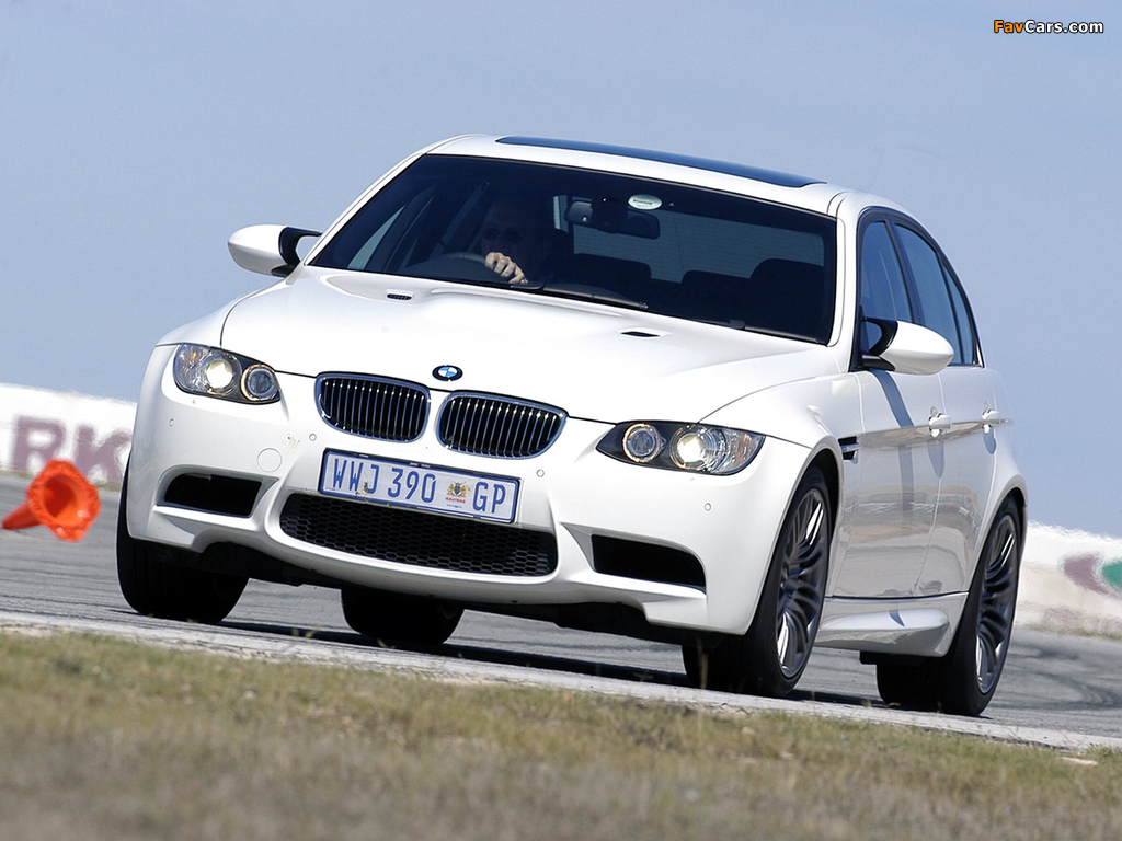 Images of BMW M3 Sedan ZA-spec (E90) 2008–10 (1024 x 768)