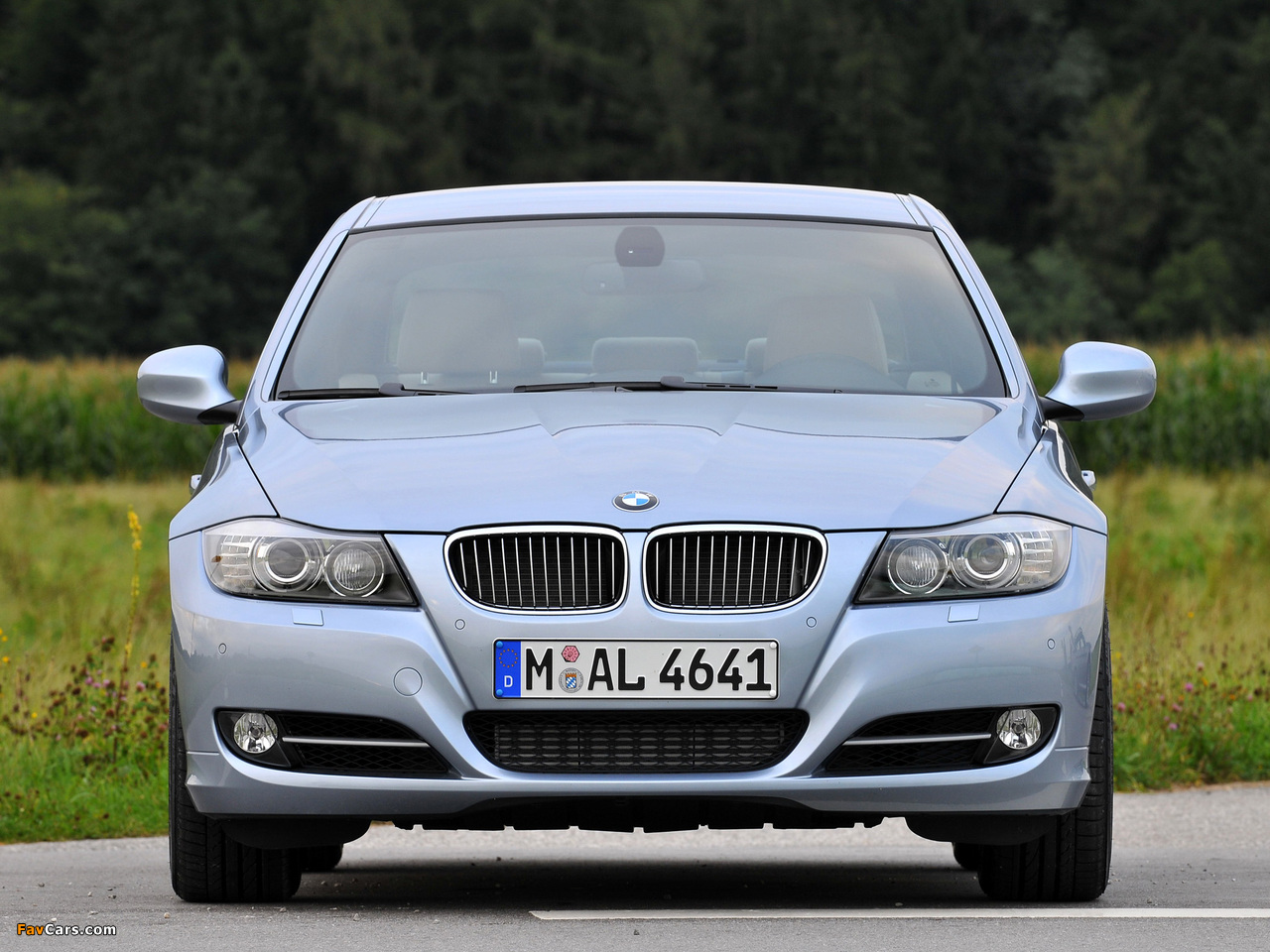 Images of BMW 335i Sedan (E90) 2008–11 (1280 x 960)