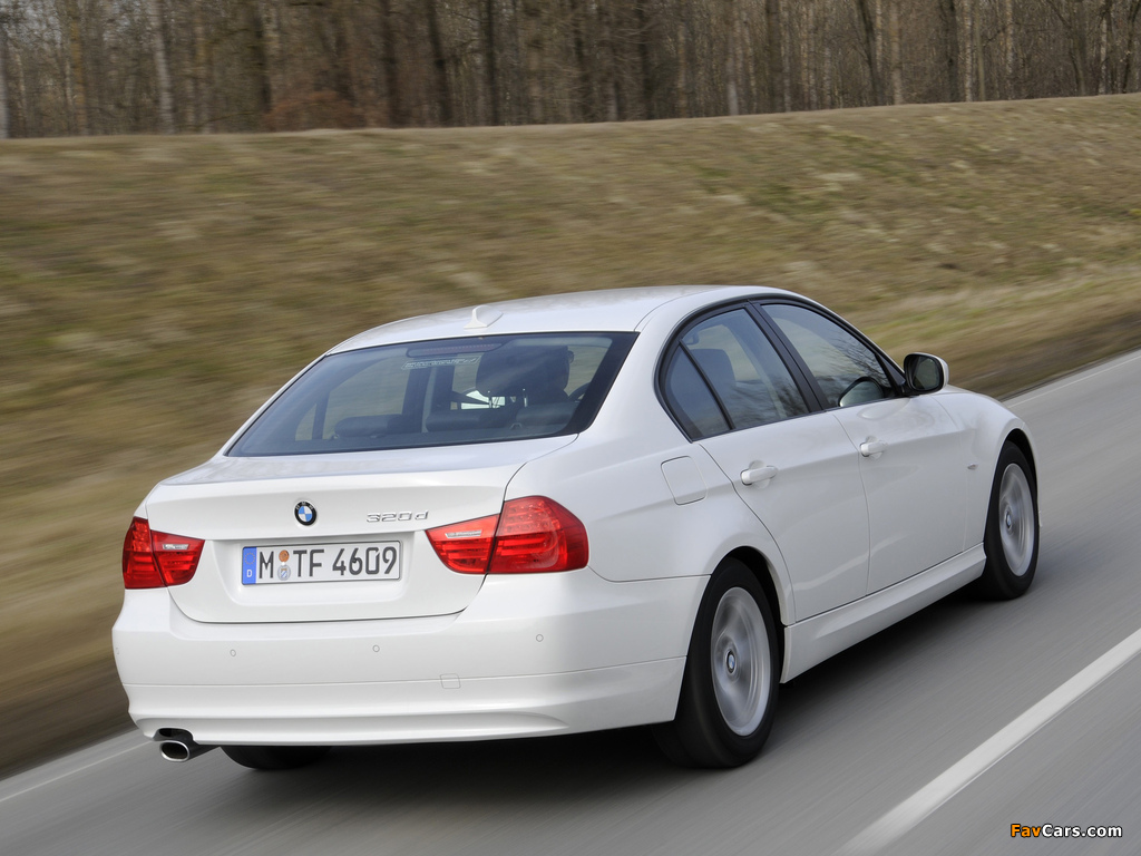 Images of BMW 320d EfficientDynamics Edition (E90) 2009–11 (1024 x 768)