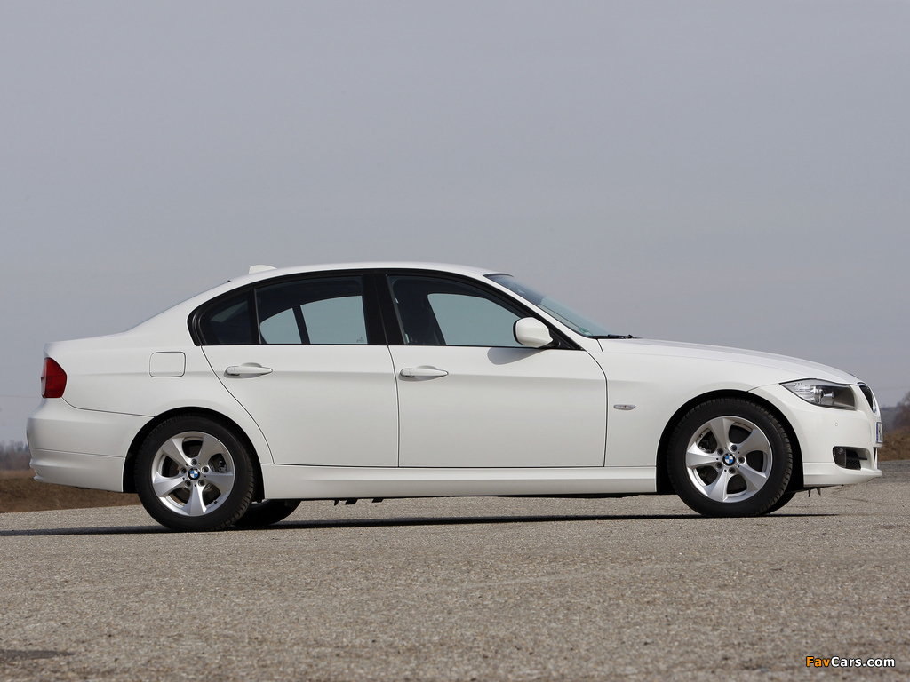 Images of BMW 320d EfficientDynamics Edition (E90) 2009–11 (1024 x 768)