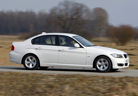 Images of BMW 320d EfficientDynamics Edition (E90) 2009–11