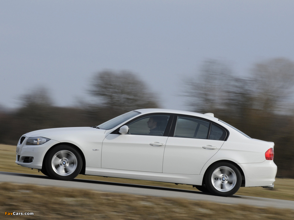 Images of BMW 320d EfficientDynamics Edition (E90) 2009–11 (1024 x 768)