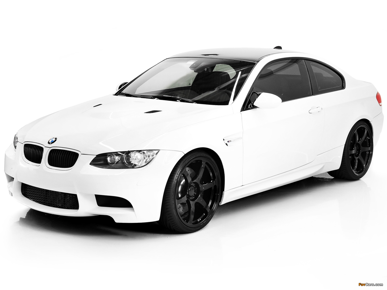 Images of WSTO BMW M3 Coupe (E92) 2010 (1600 x 1200)