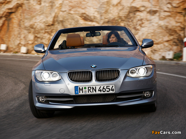 Images of BMW 335i Cabrio (E93) 2010 (640 x 480)