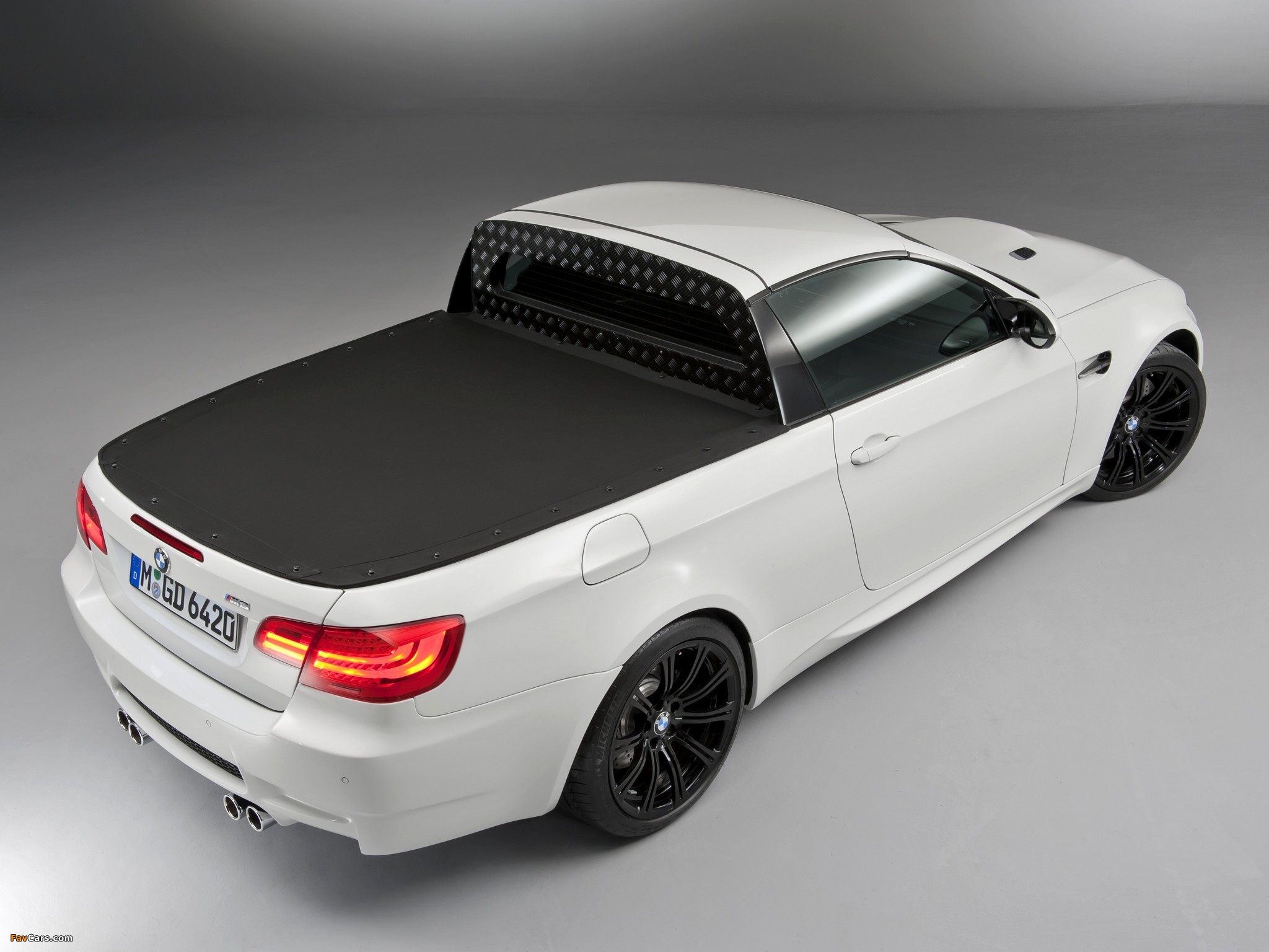 Images of BMW M3 Pickup (E93) 2011 (2048 x 1536)