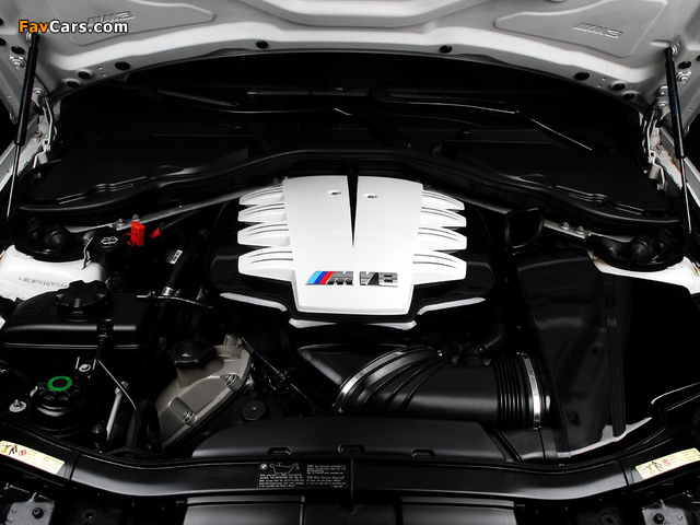 Images of IND BMW M3 Coupe (E92) 2011 (640 x 480)