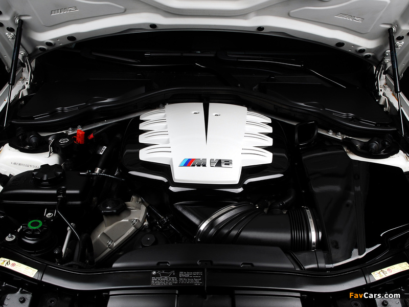 Images of IND BMW M3 Coupe (E92) 2011 (800 x 600)