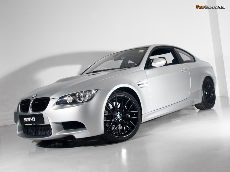 Images of BMW M3 Coupe Competition Edition (Asian market) (E92) 2012 (800 x 600)