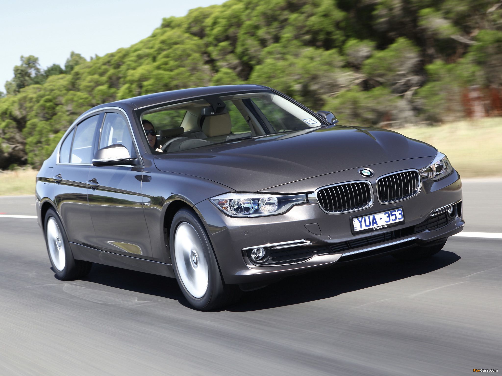 Images of BMW 320d Sedan Modern Line AU-spec (F30) 2012 (2048 x 1536)