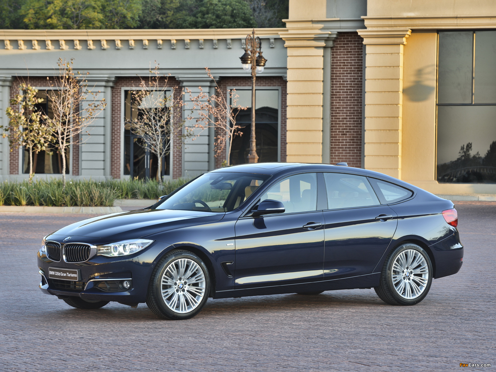 Images of BMW 320d Gran Turismo Luxury Line ZA-spec (F34) 2013 (1600 x 1200)