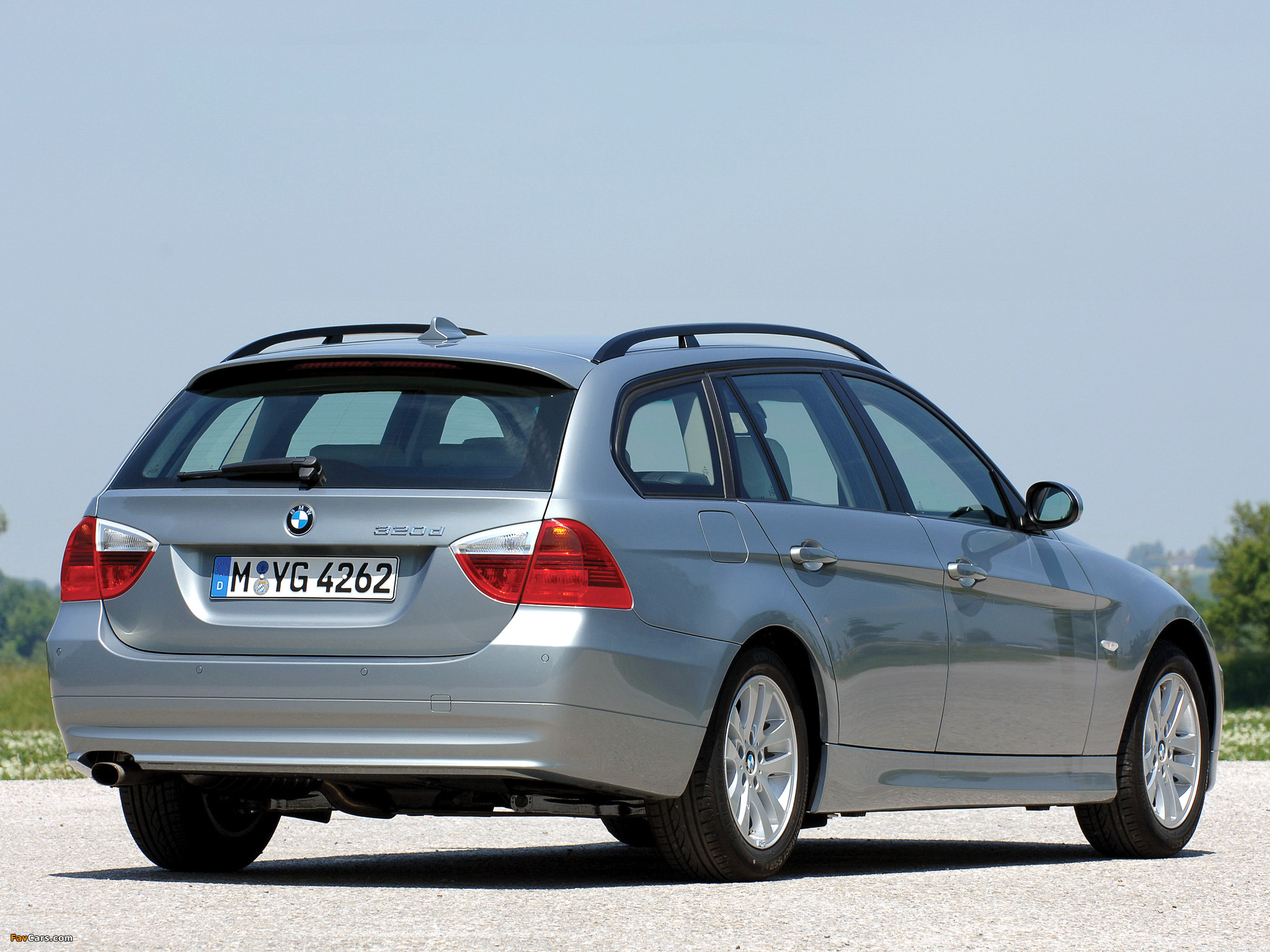 Images of BMW 320d Touring (E91) 2006–08 (2048 x 1536)