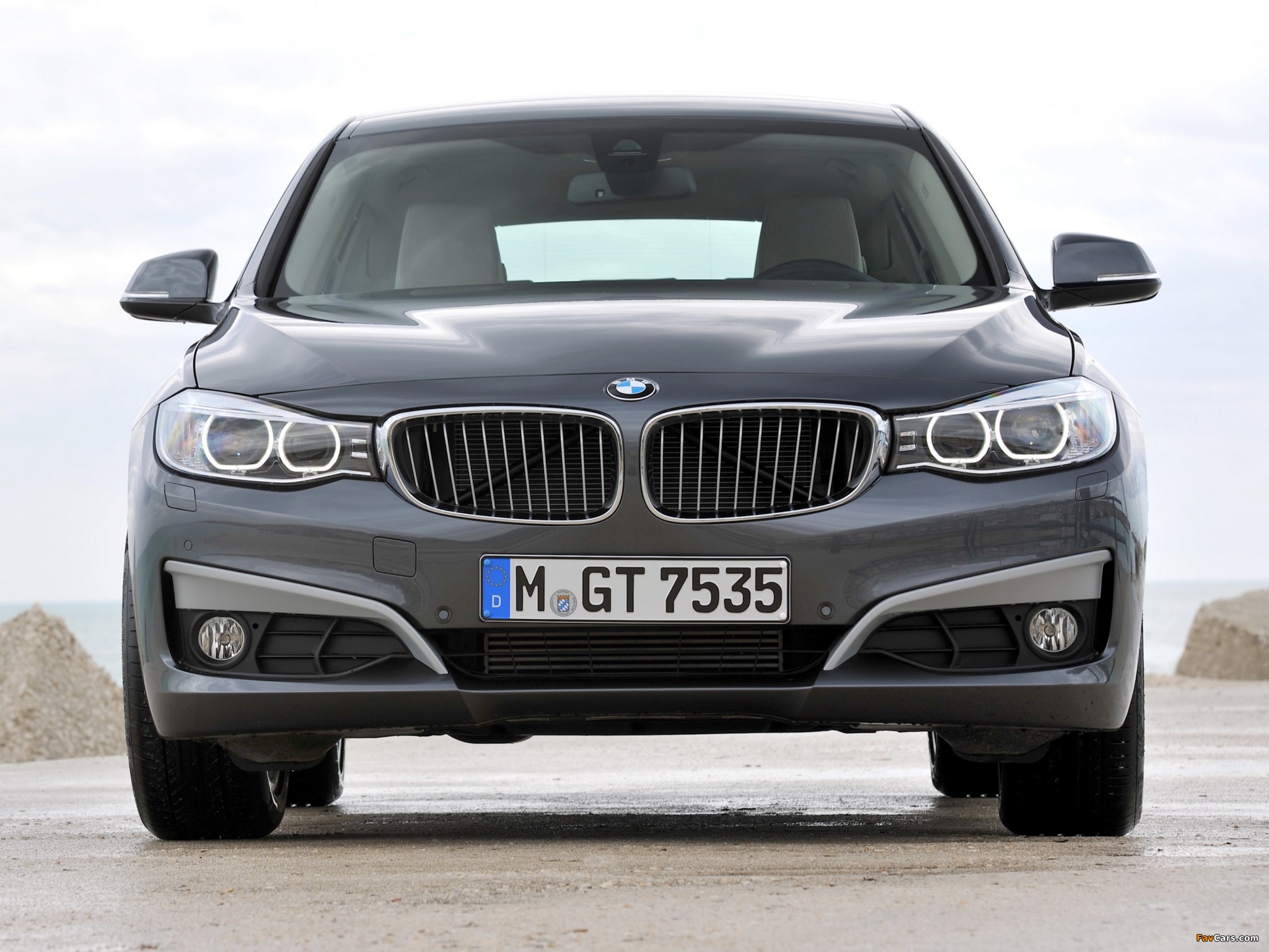 Photos of BMW 320d Gran Turismo Modern Line (F34) 2013 (2048 x 1536)