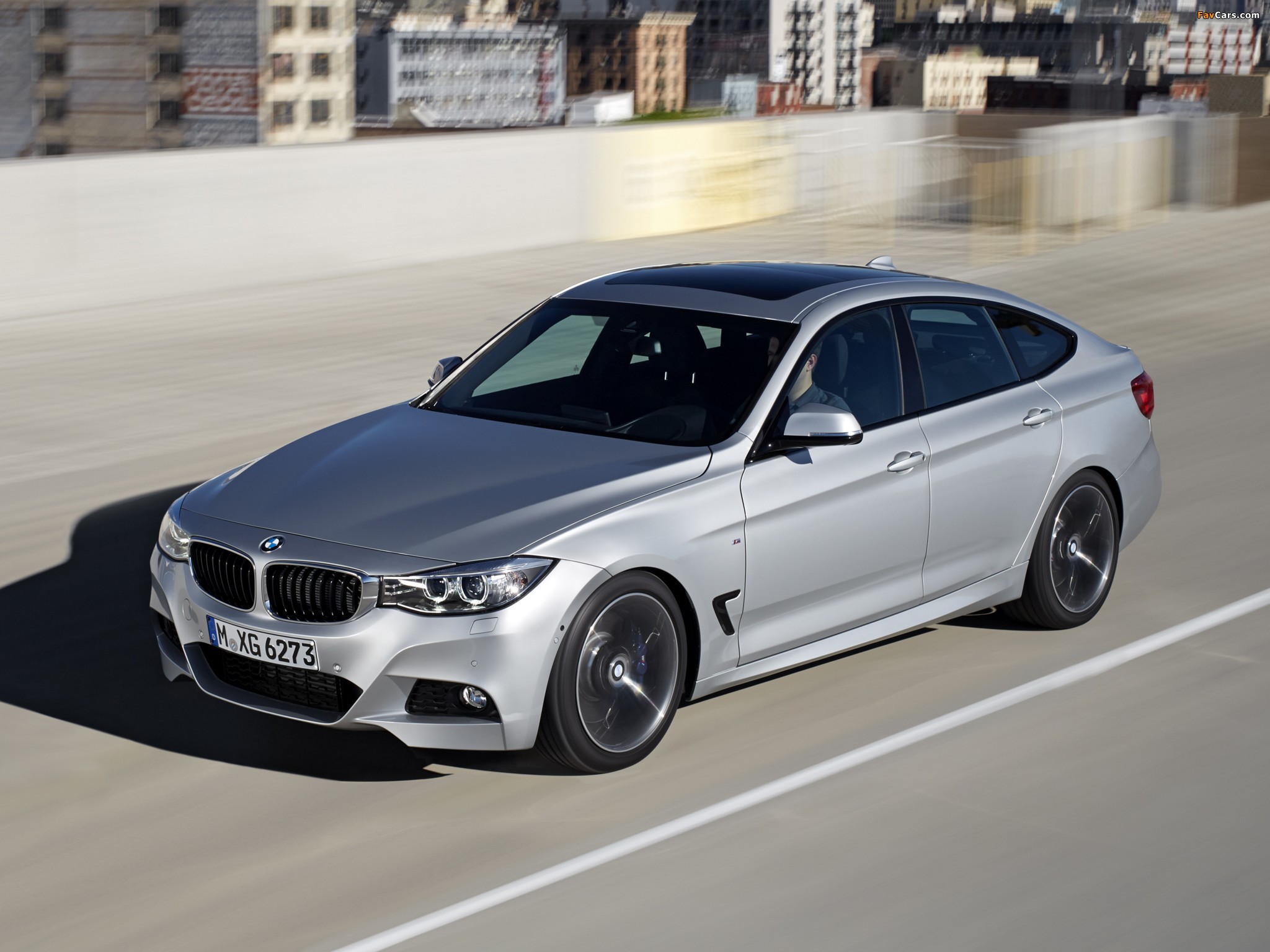 Photos of BMW 335i Gran Turismo M Sports Package (F34) 2013 (2048 x 1536)