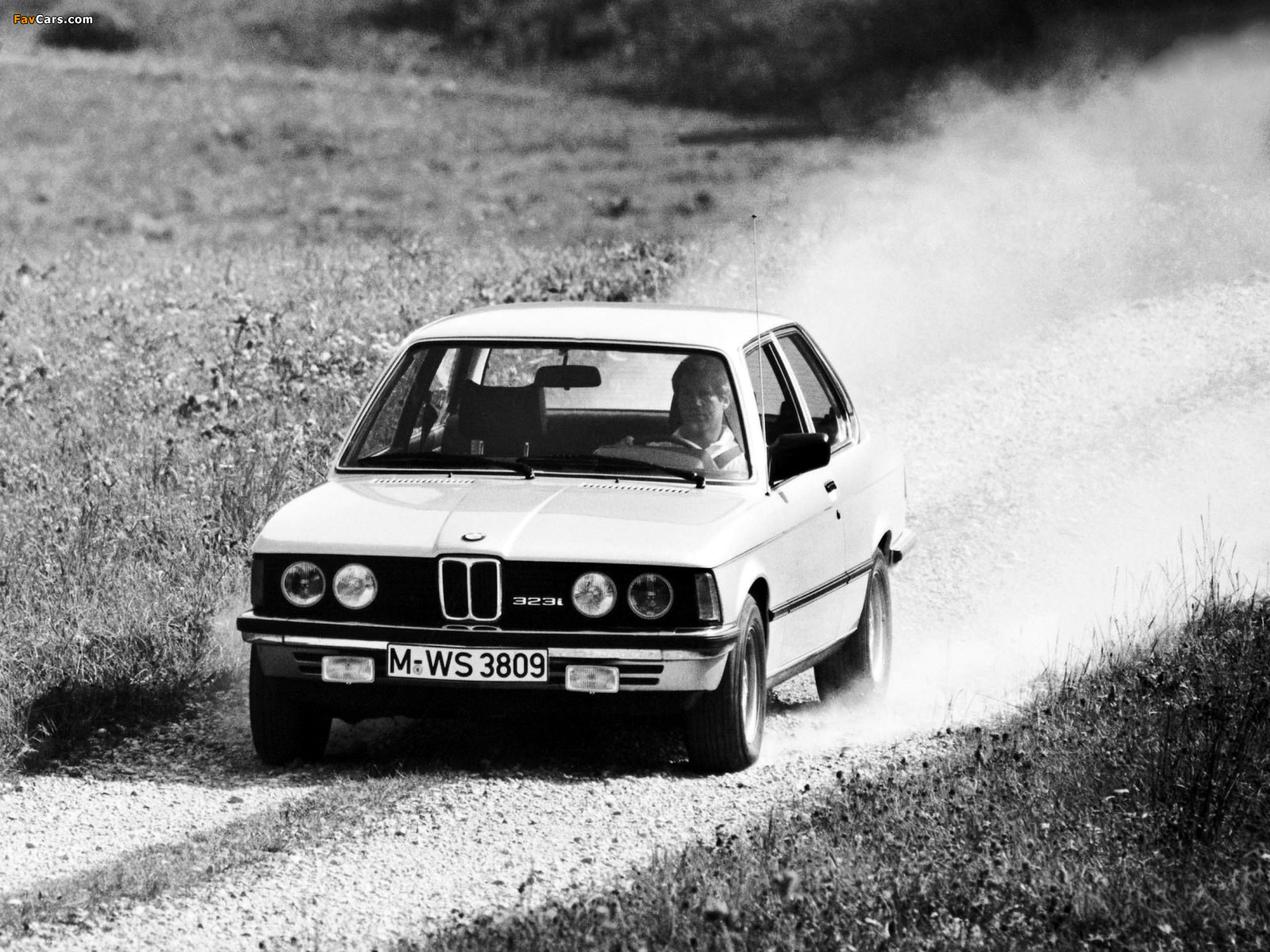 Photos of BMW 323i Coupe (E21) 1978–83 (1600 x 1200)