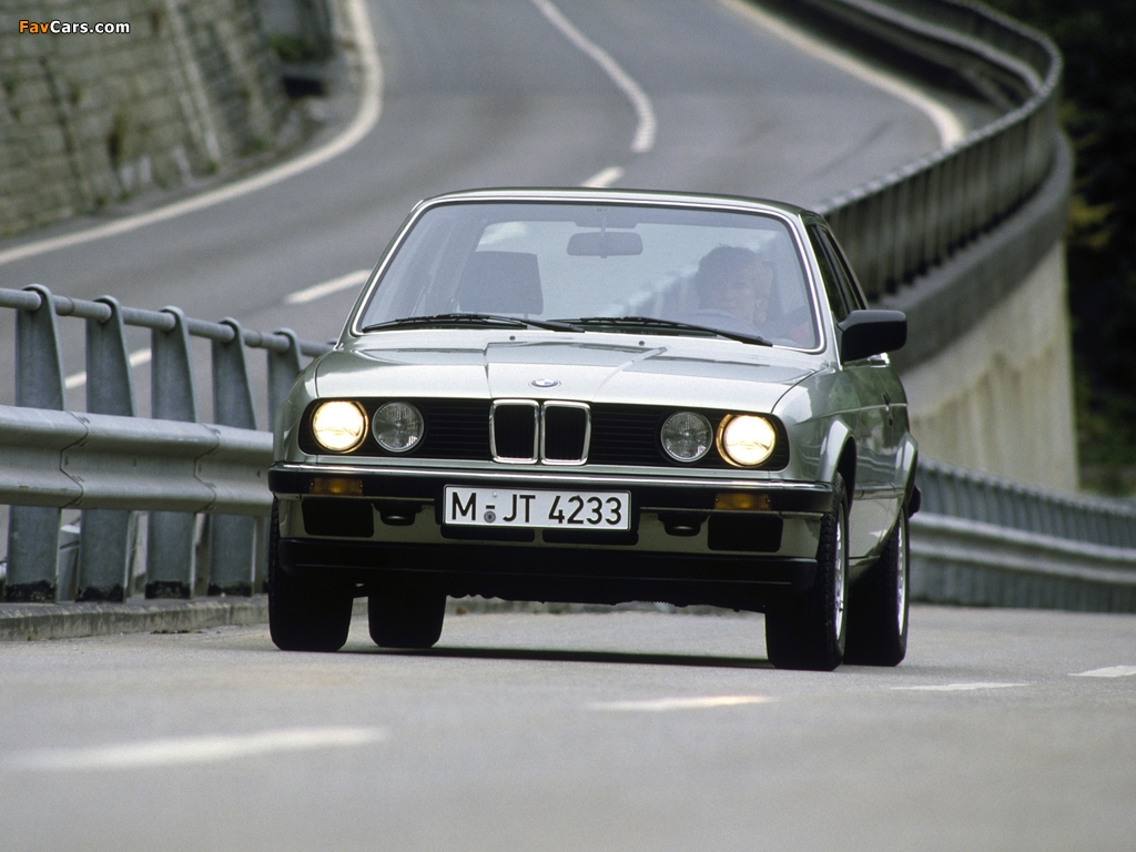 Photos of BMW 318i Coupe (E30) 1982–91 (1024 x 768)