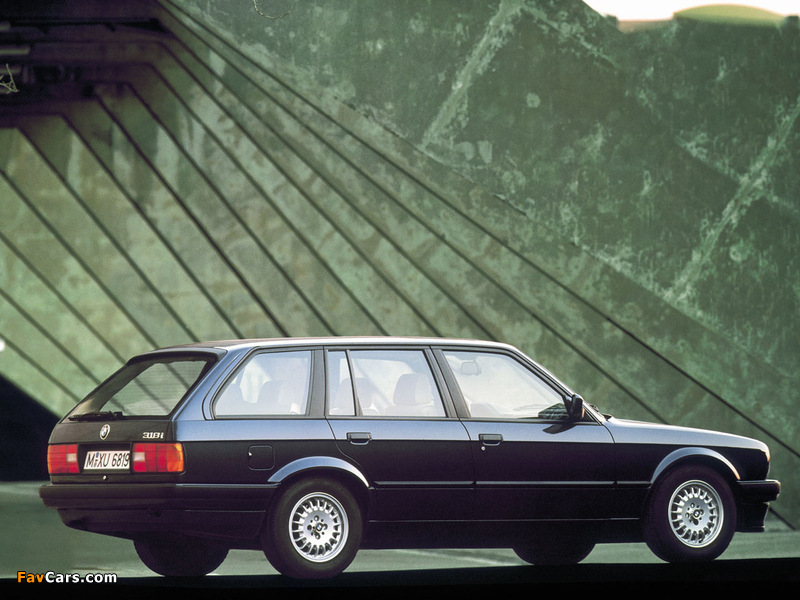 Photos of BMW 318i Touring (E30) 1989–94 (800 x 600)