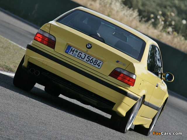 Photos of BMW M3 Coupe (E36) 1992–98 (640 x 480)
