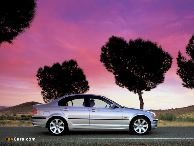Photos of BMW 328i Sedan (E46) 1998–2000 (640 x 480)