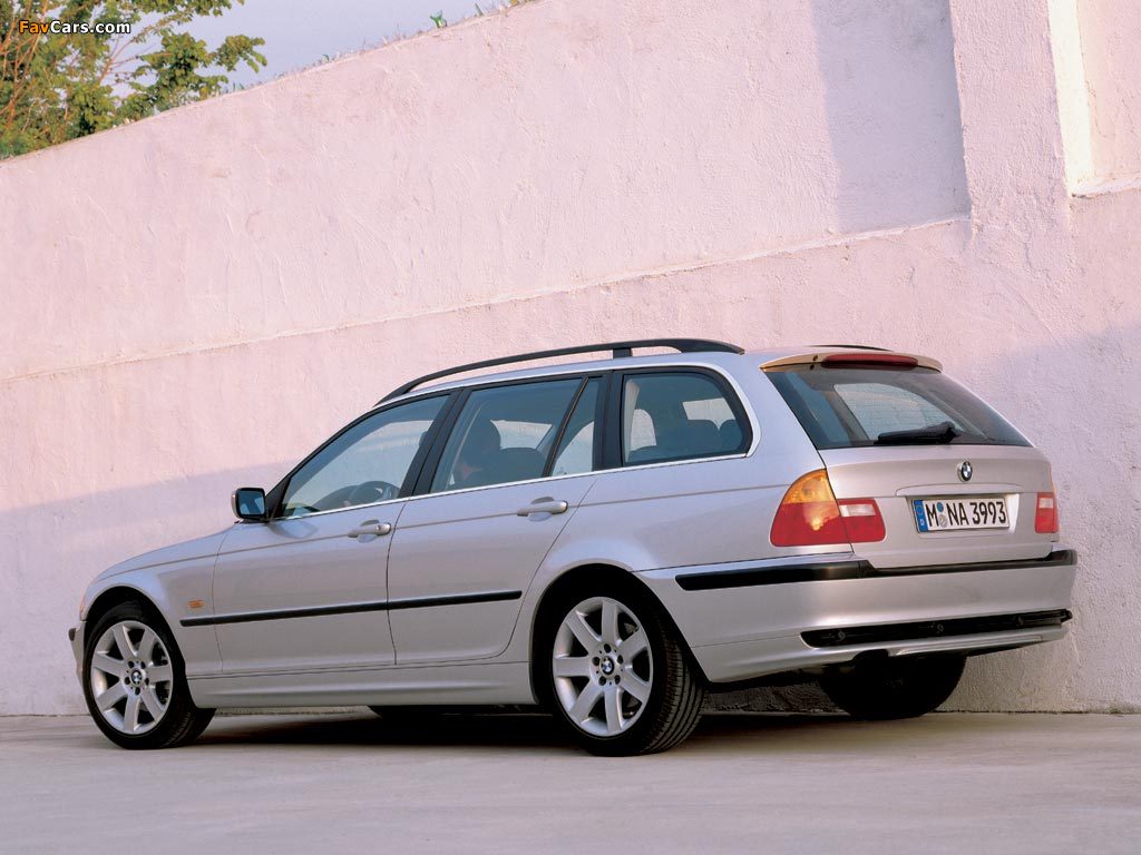 Photos of BMW 328i Touring (E46) 1999–2000 (1024 x 768)