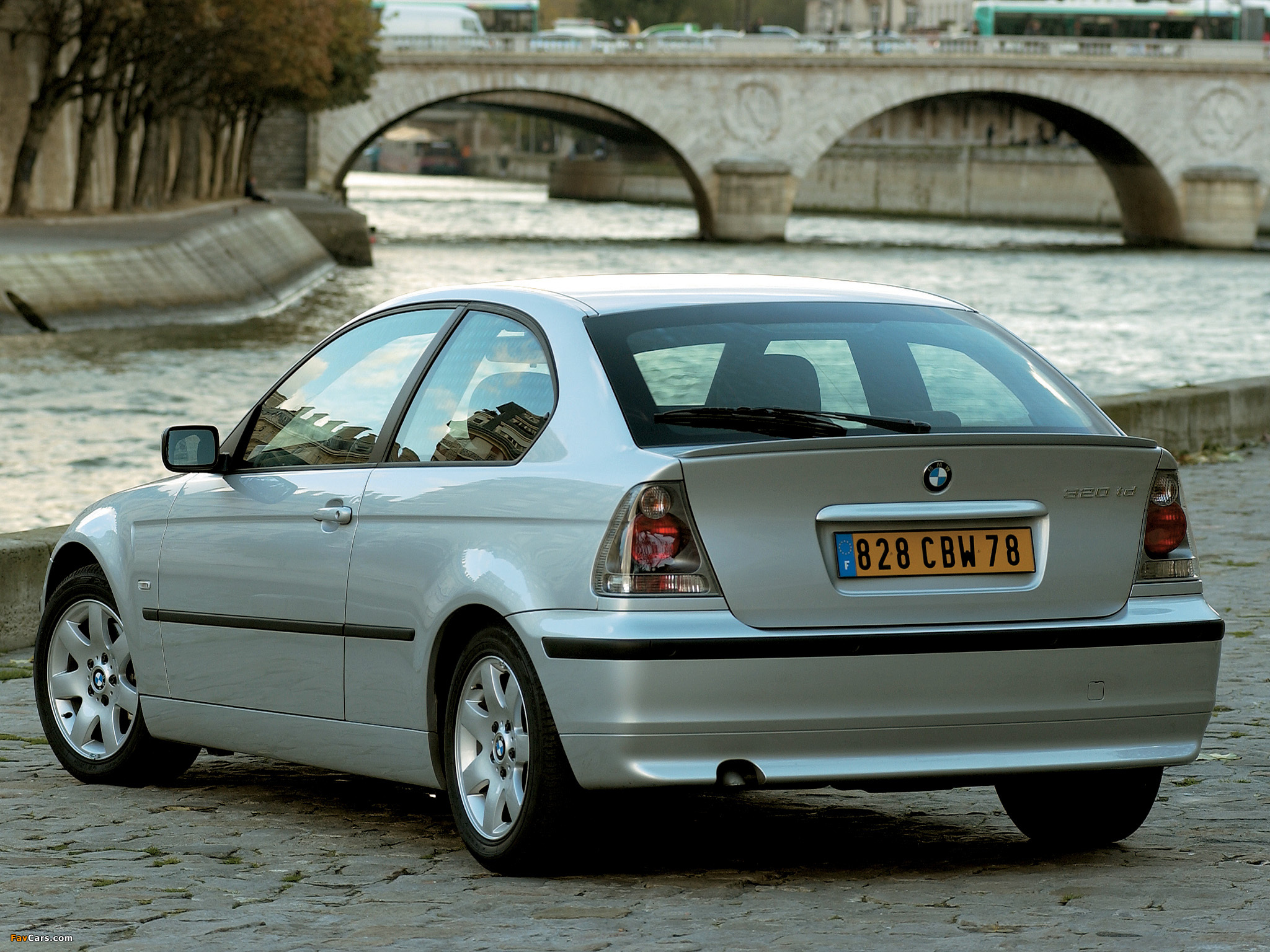 Photos of BMW 320td Compact (E46) 2001–05 (2048 x 1536)