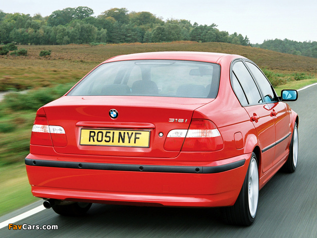 Photos of BMW 318i Sedan UK-spec (E46) 2001–05 (640 x 480)