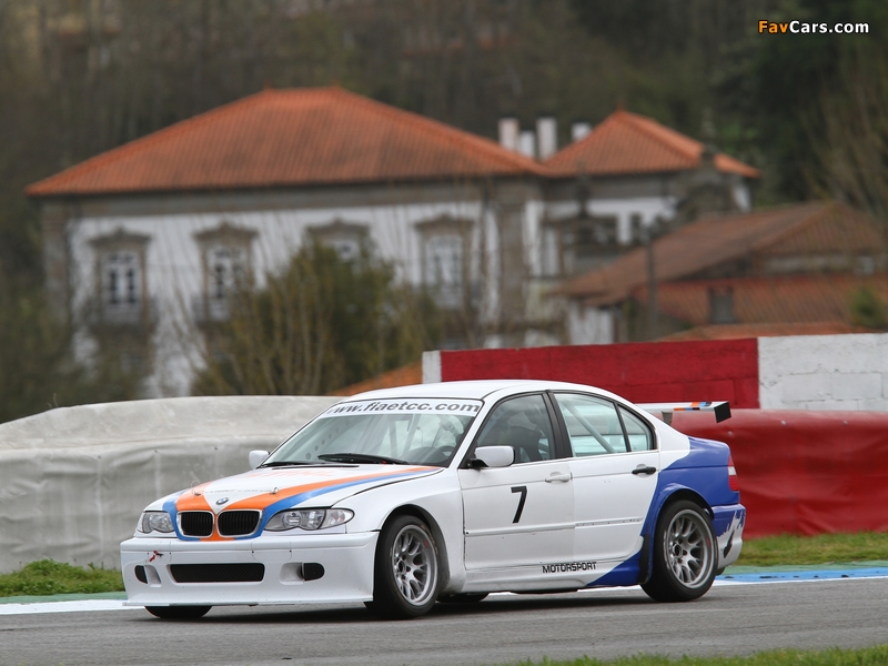 Photos of BMW 320i ETCC Sedan (E46) 2003–04 (800 x 600)