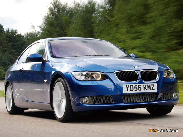 Photos of BMW 335i Coupe UK-spec (E92) 2007–10 (640 x 480)