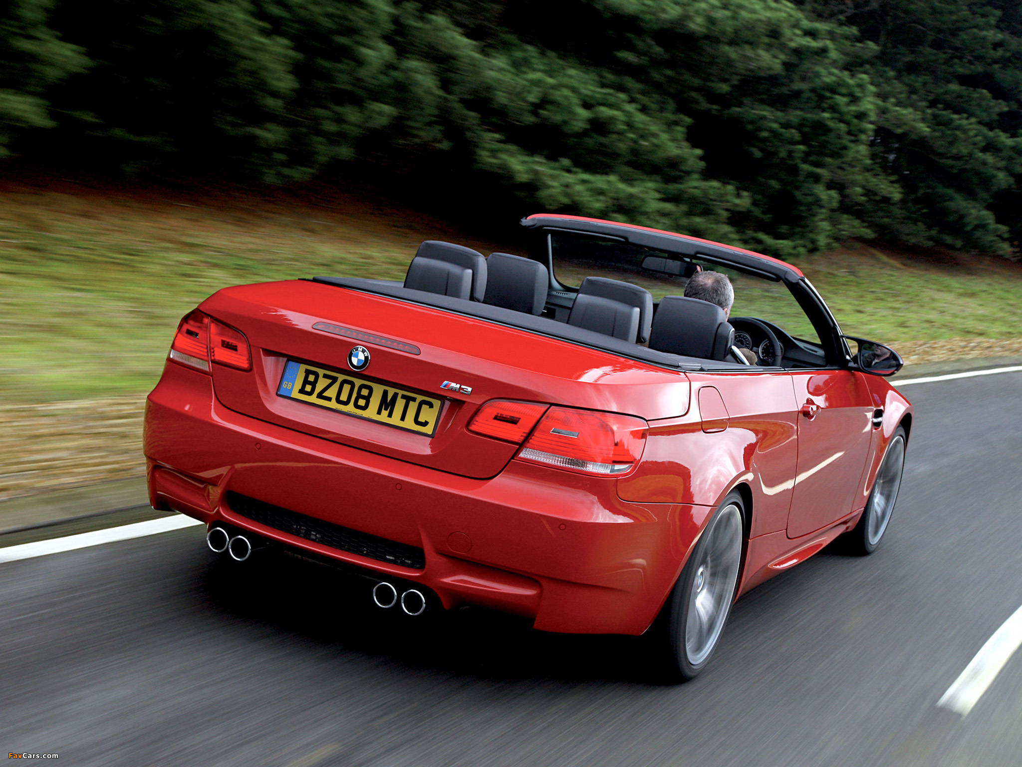 Photos of BMW M3 Cabrio UK-spec (E93) 2008 (2048 x 1536)