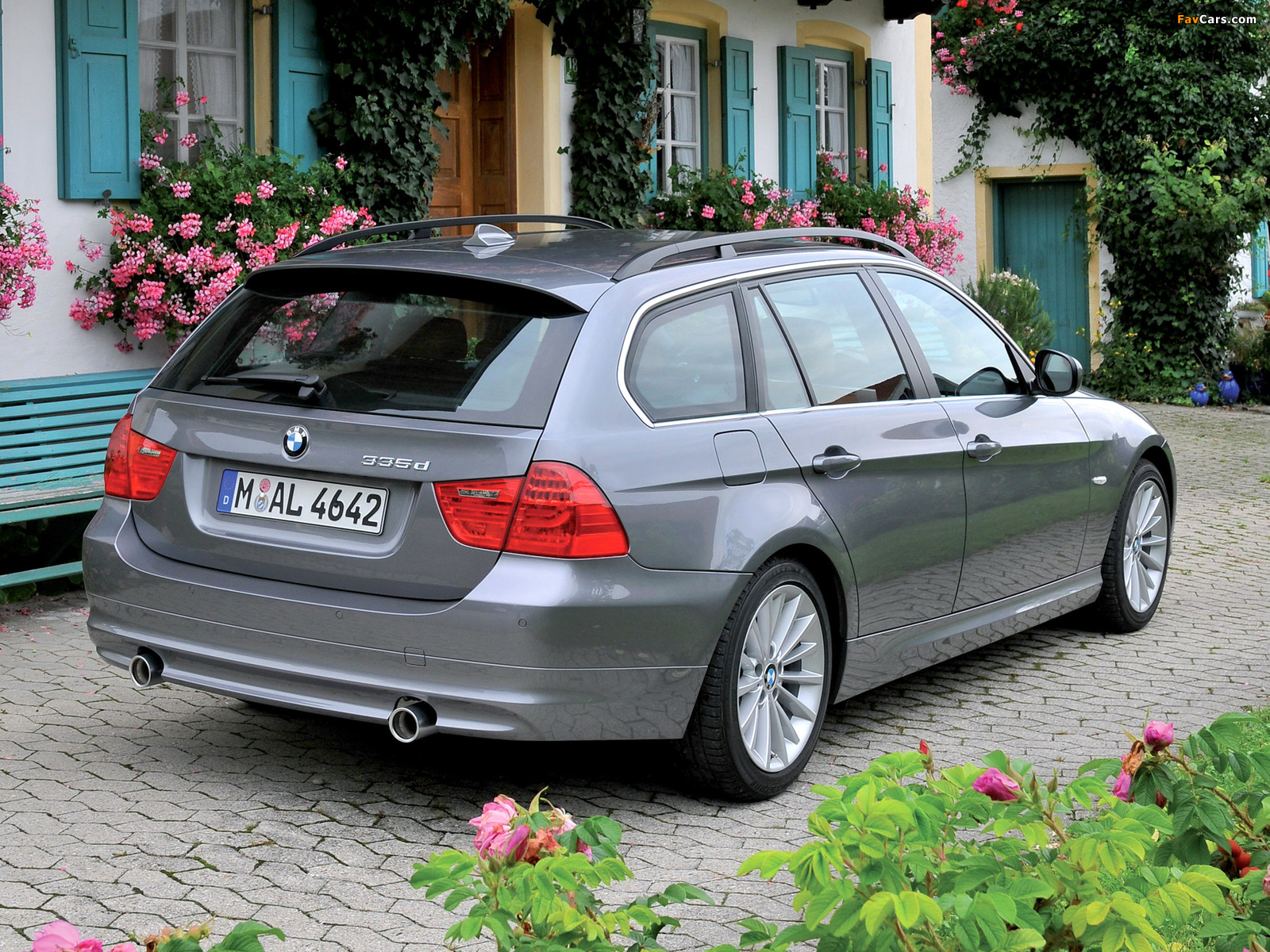 Photos of BMW 335d Touring (E91) 2008–12 (1600 x 1200)