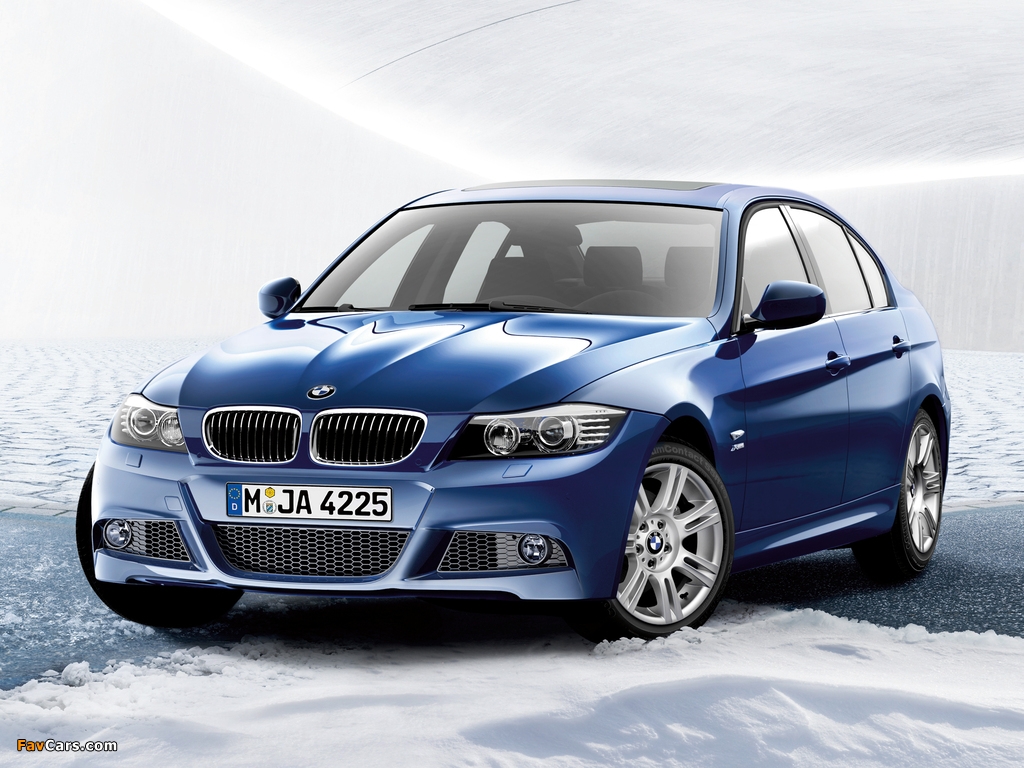 Photos of BMW 320d xDrive Sedan M Sports Package (E90) 2008–11 (1024 x 768)