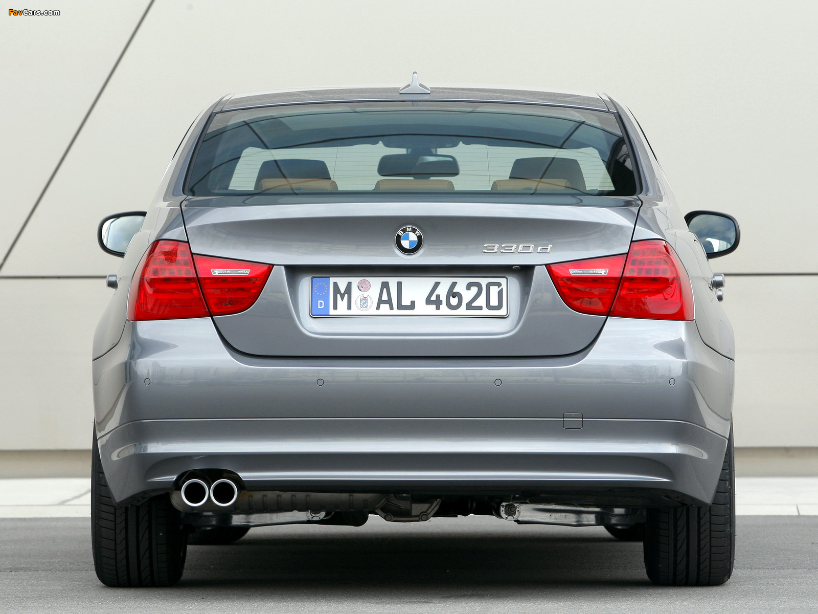 Photos of BMW 330d Sedan (E90) 2008–11 (1600 x 1200)