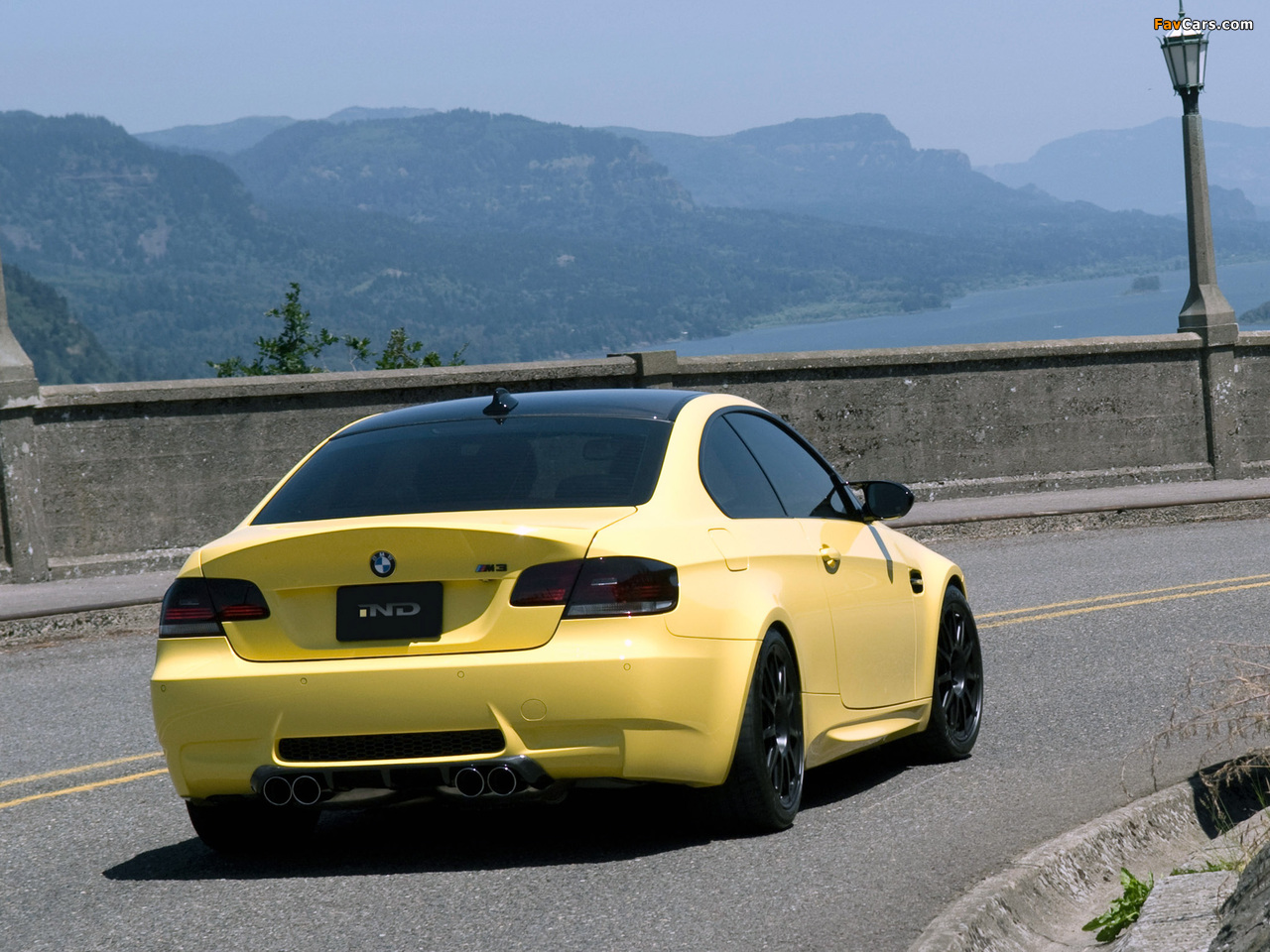 Photos of IND BMW M3 Coupe (E92) 2009–10 (1280 x 960)