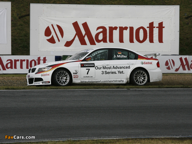 Photos of BMW 320si WTCC (E90) 2009–12 (640 x 480)