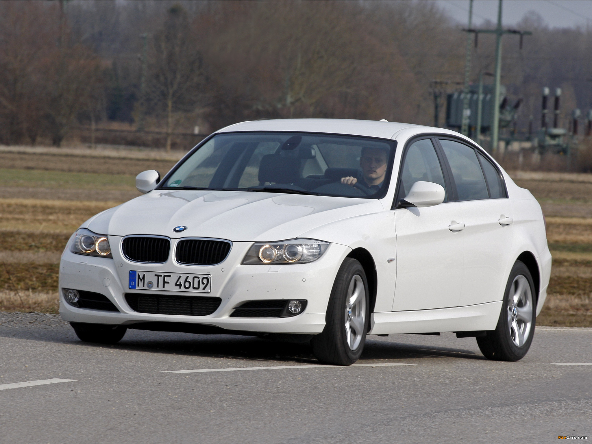 Photos of BMW 320d EfficientDynamics Edition (E90) 2009–11 (2048 x 1536)