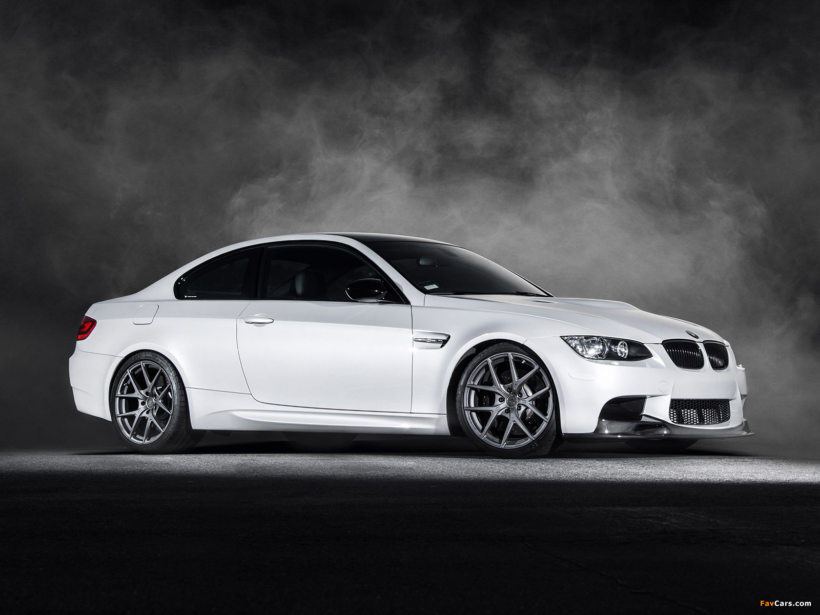 Photos of Vorsteiner BMW M3 Coupe GTS3 (E92) 2009–13 (1600 x 1200)