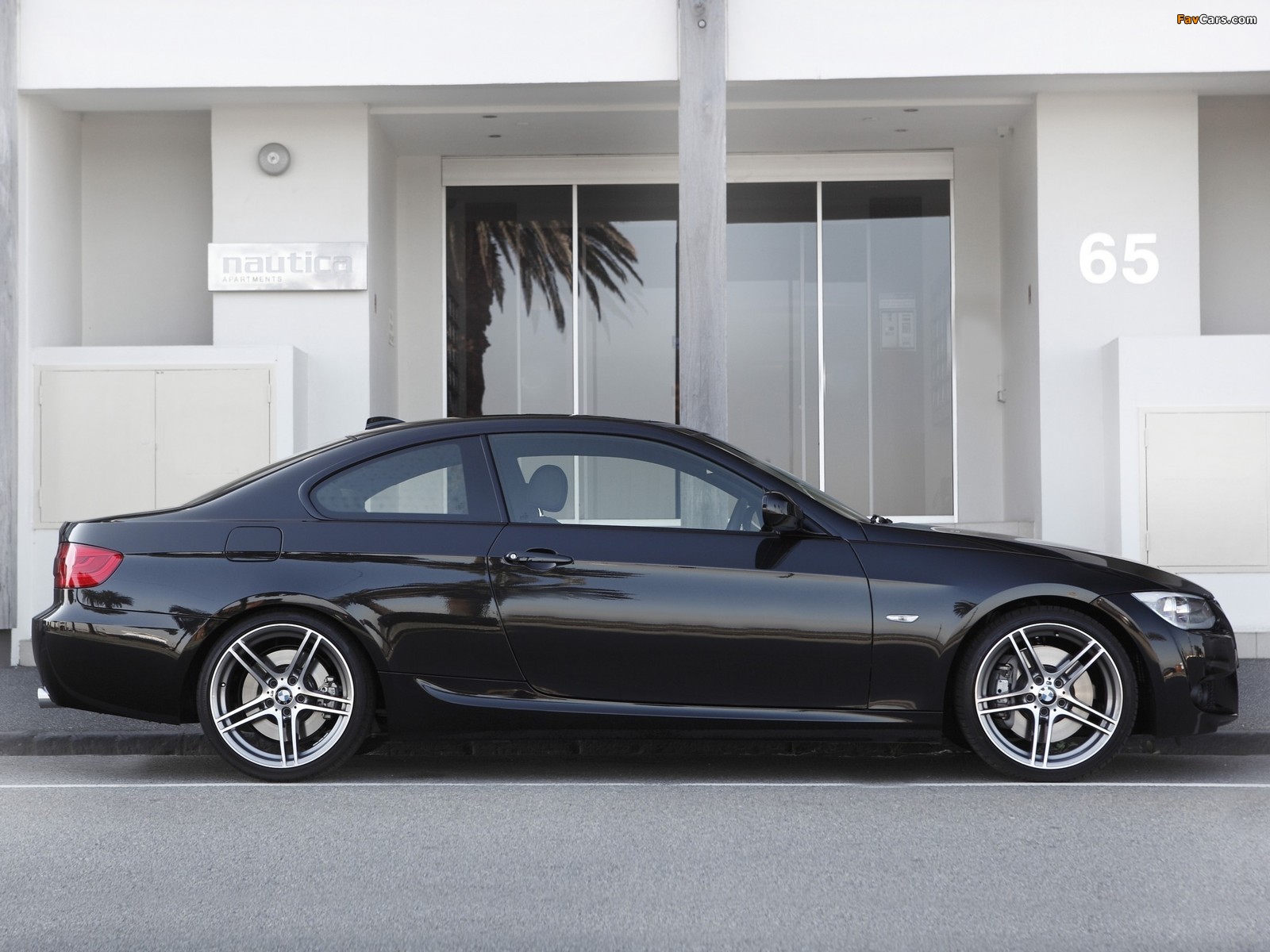 Photos of BMW 335i Coupe M Sports Package AU-spec (E92) 2010 (1600 x 1200)