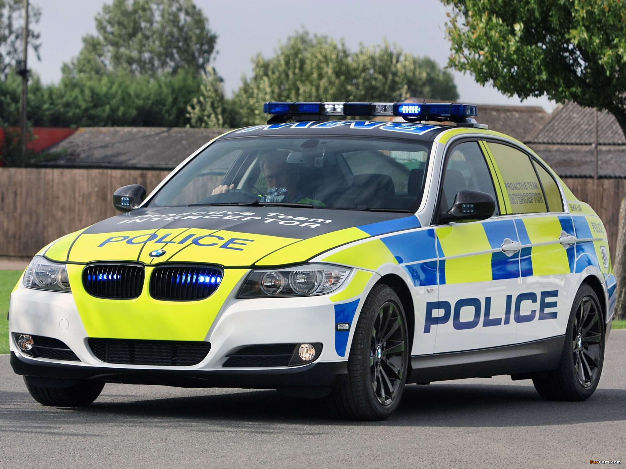 Photos of BMW 330d Police (E90) 2010–11 (2048 x 1536)