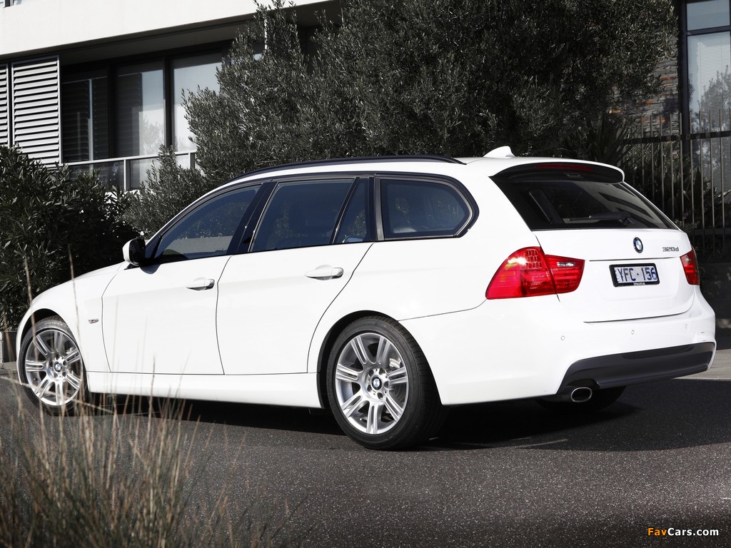 Photos of BMW 320d Touring M Sports Package AU-spec (E91) 2011 (1024 x 768)