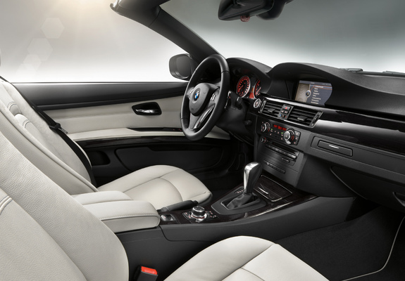Photos of BMW 325i Cabrio Edition Exclusive (E93) 2011