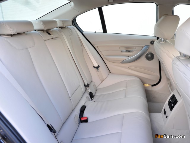 Photos of BMW 320d Sedan Modern Line (F30) 2012 (640 x 480)