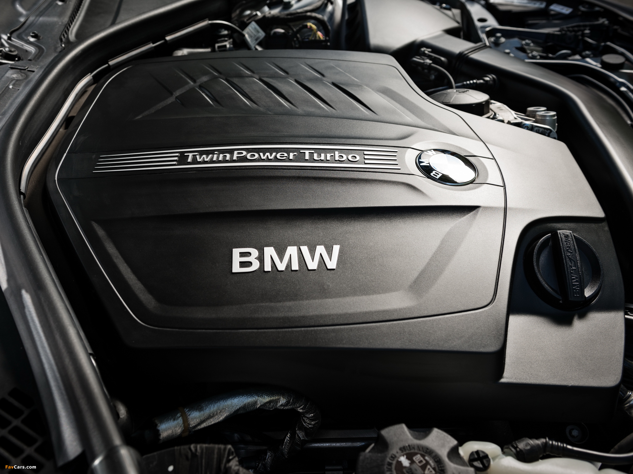 Photos of BMW 335i Gran Turismo Luxury Line (F34) 2013 (2048 x 1536)
