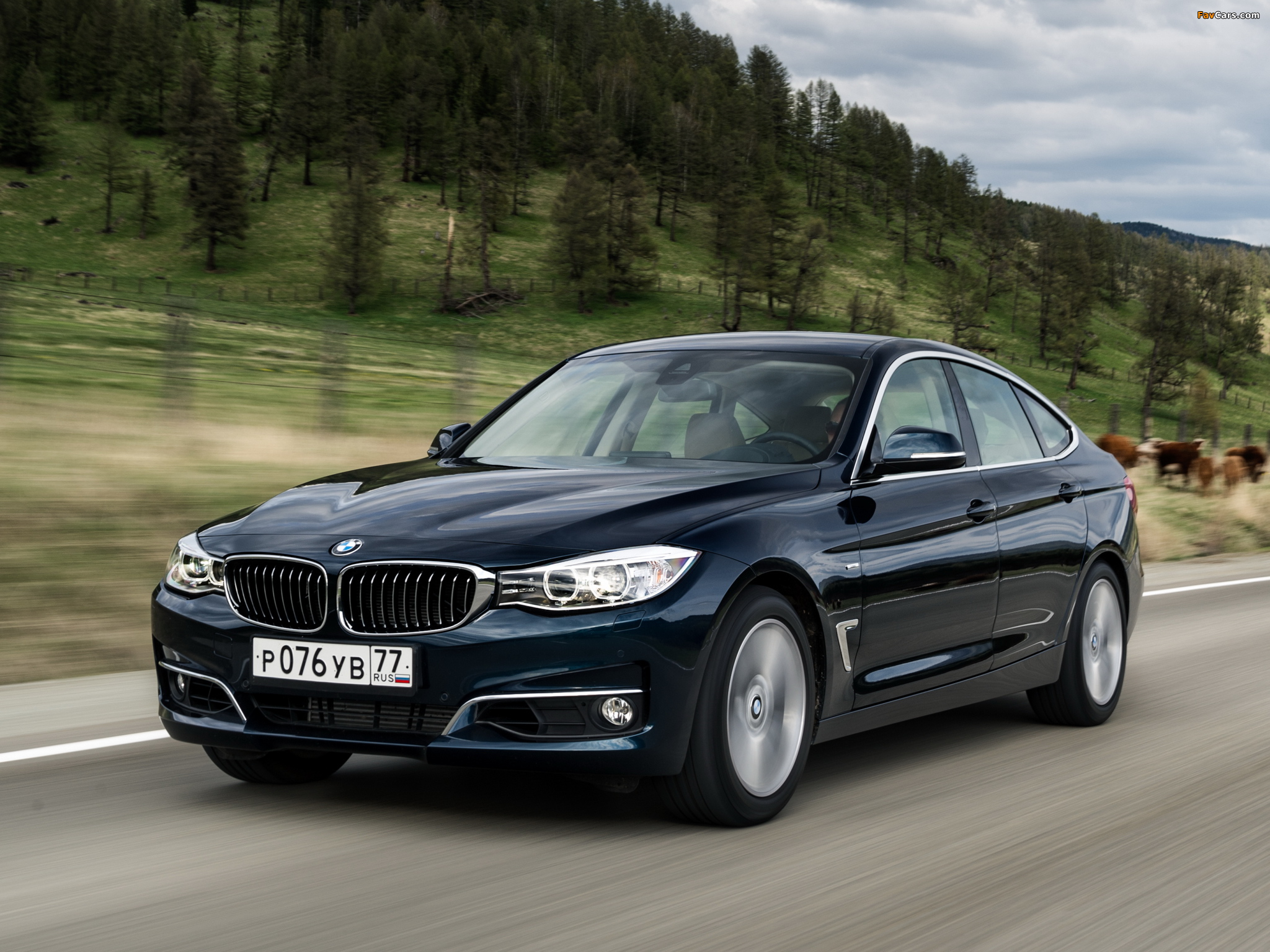 Photos of BMW 335i Gran Turismo Luxury Line (F34) 2013 (2048 x 1536)